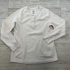 Duluth Trading women’s L Thermal off white long sleeve Henley